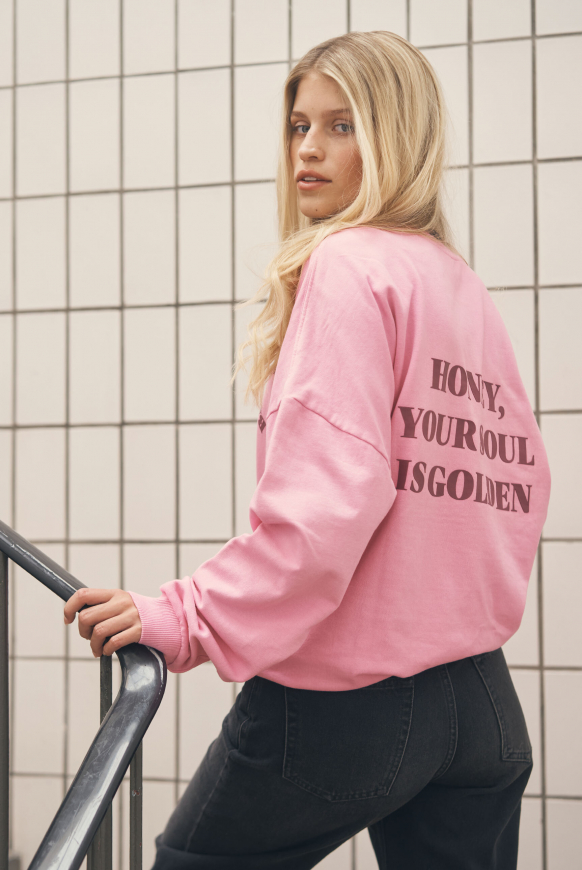 Sweatshirt SMIL:LA mit Vintage-Waschung und Backprint
