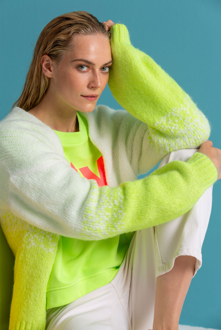 Flauschiger, offener Cardigan KH:EA mit Farbverlauf opticwhite / new lime