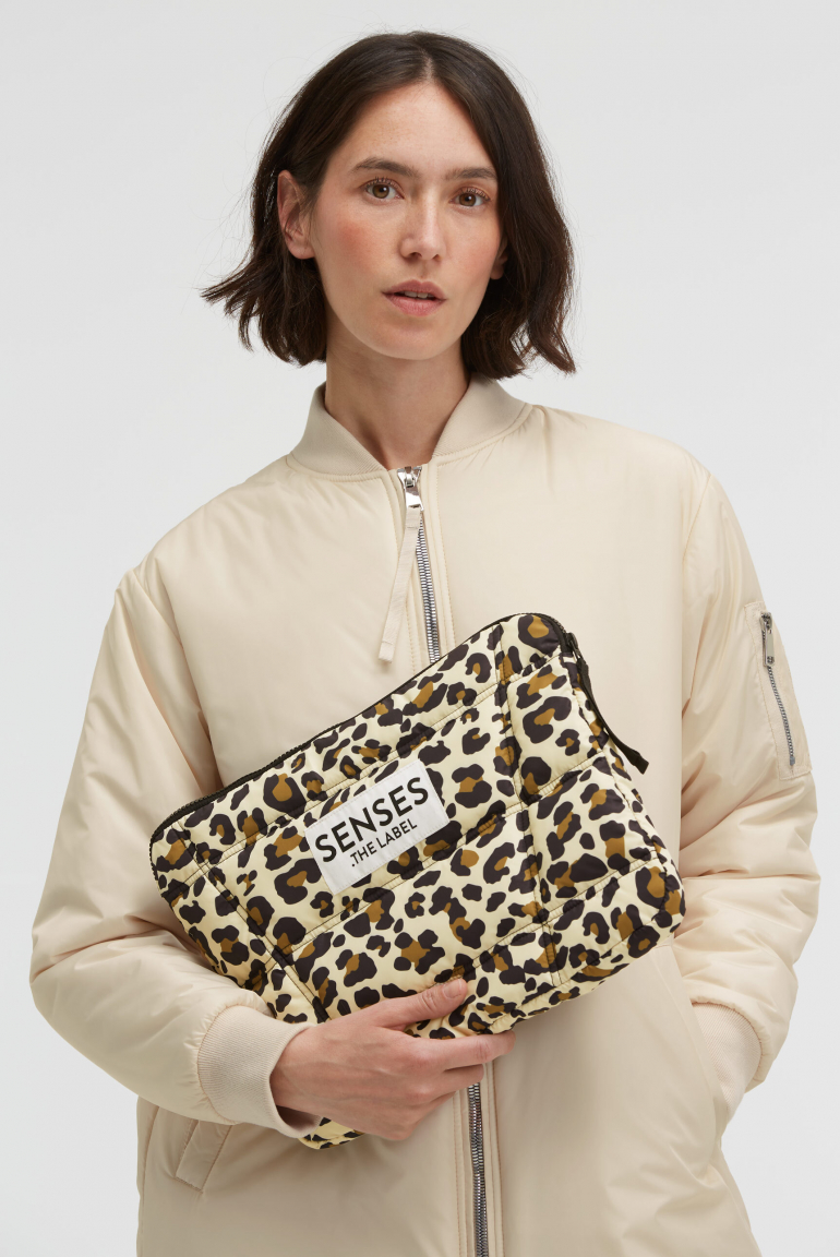 Puffer Tablet Case AM:AL leo