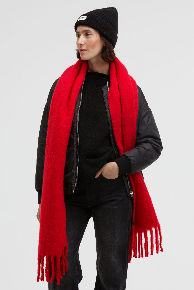 Angerauter Schal AMA:RY mit Fransen aura red