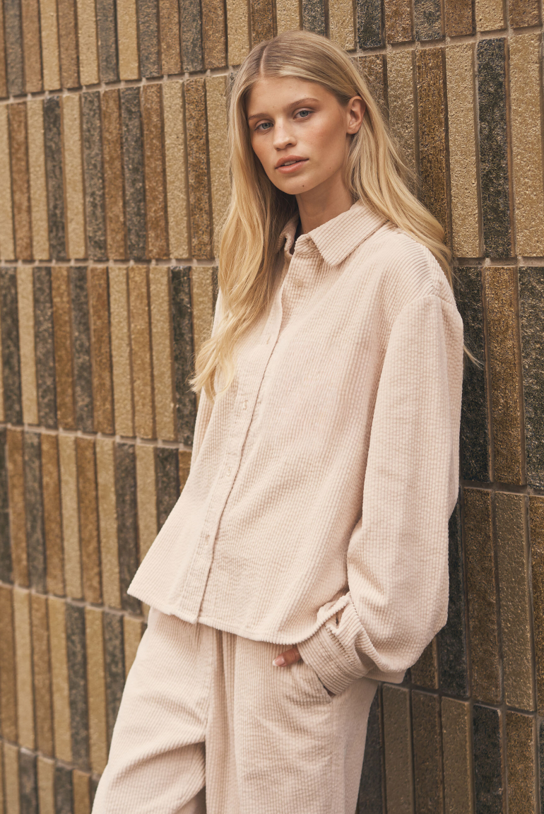 Cordbluse BES:MA im Boxy Fit bleached sand