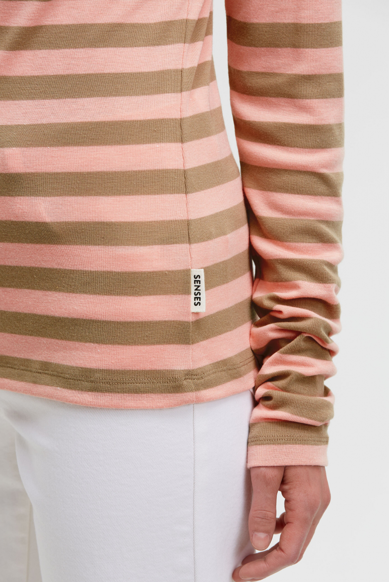 Gestreiftes Longsleeve TI:VOLI mit schmalem Mock-Kragen peach nectar