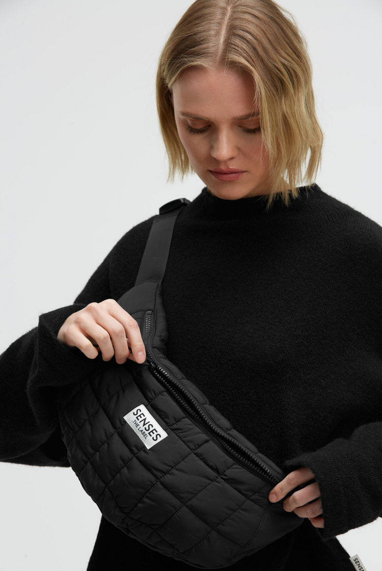 Padded Fanny Bag AI:CH black