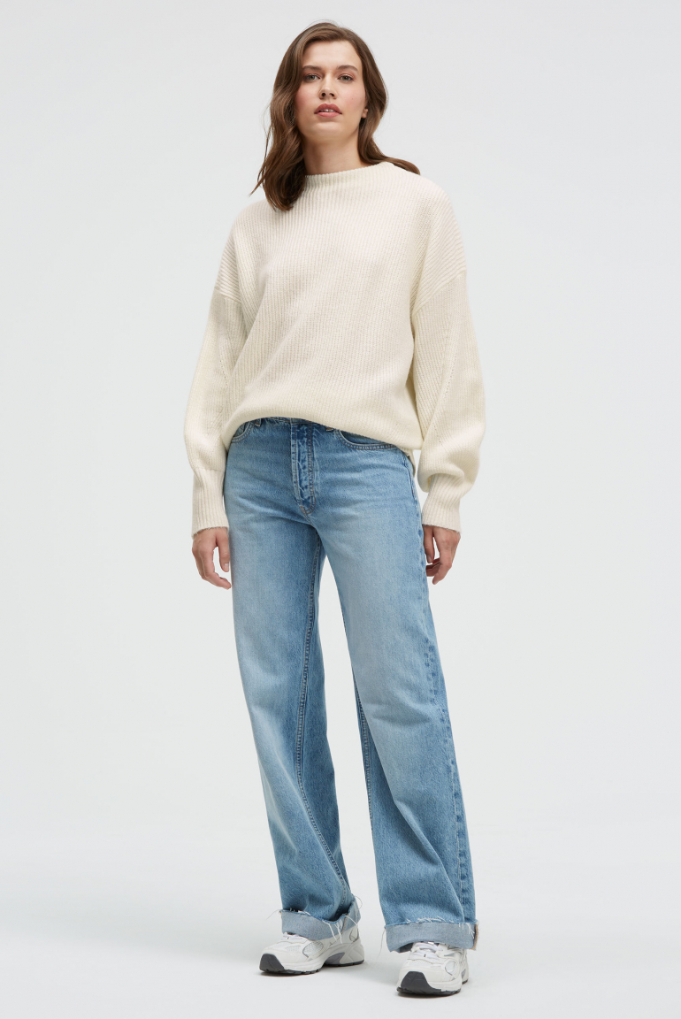 Pullover KAR:MA mit Rippstrickmuster und Ballonärmeln buttercream