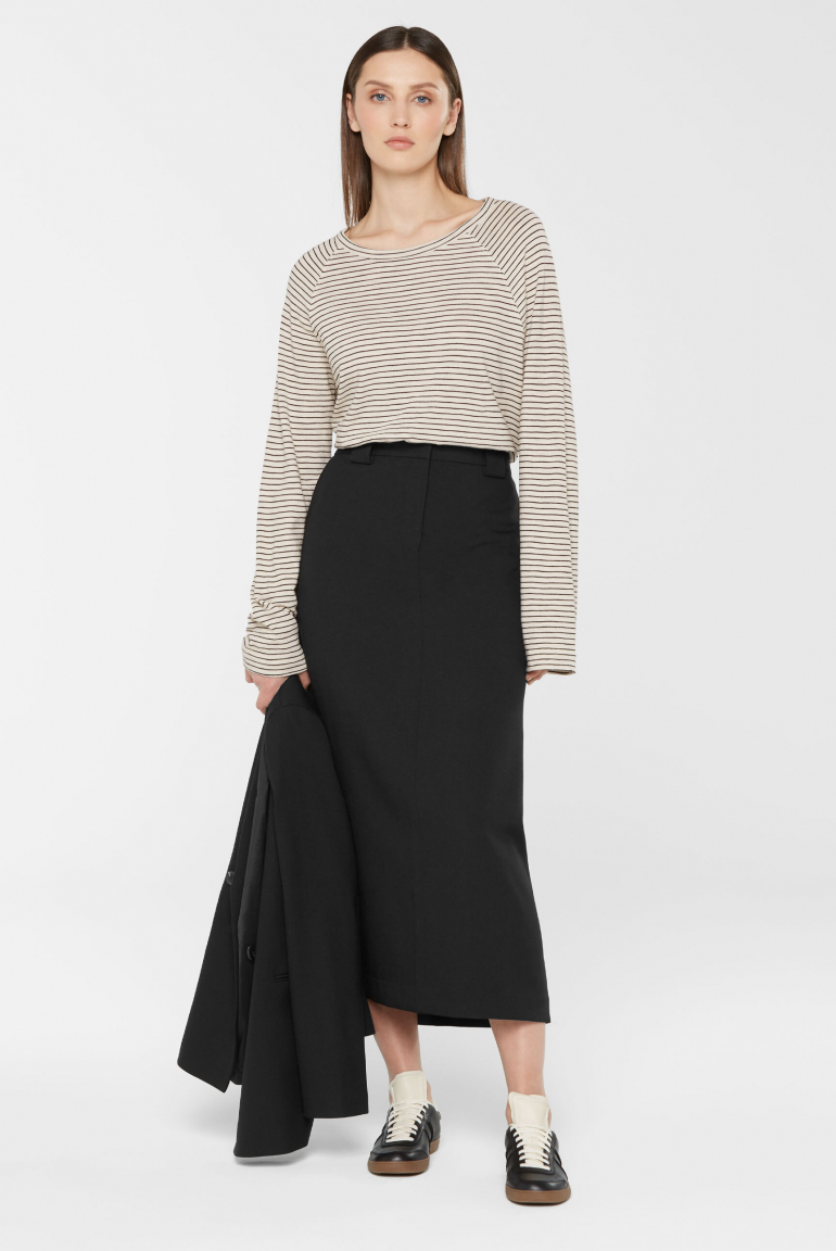 Schmal geschnittener Maxirock FRE:YA mit Anzug-Details black