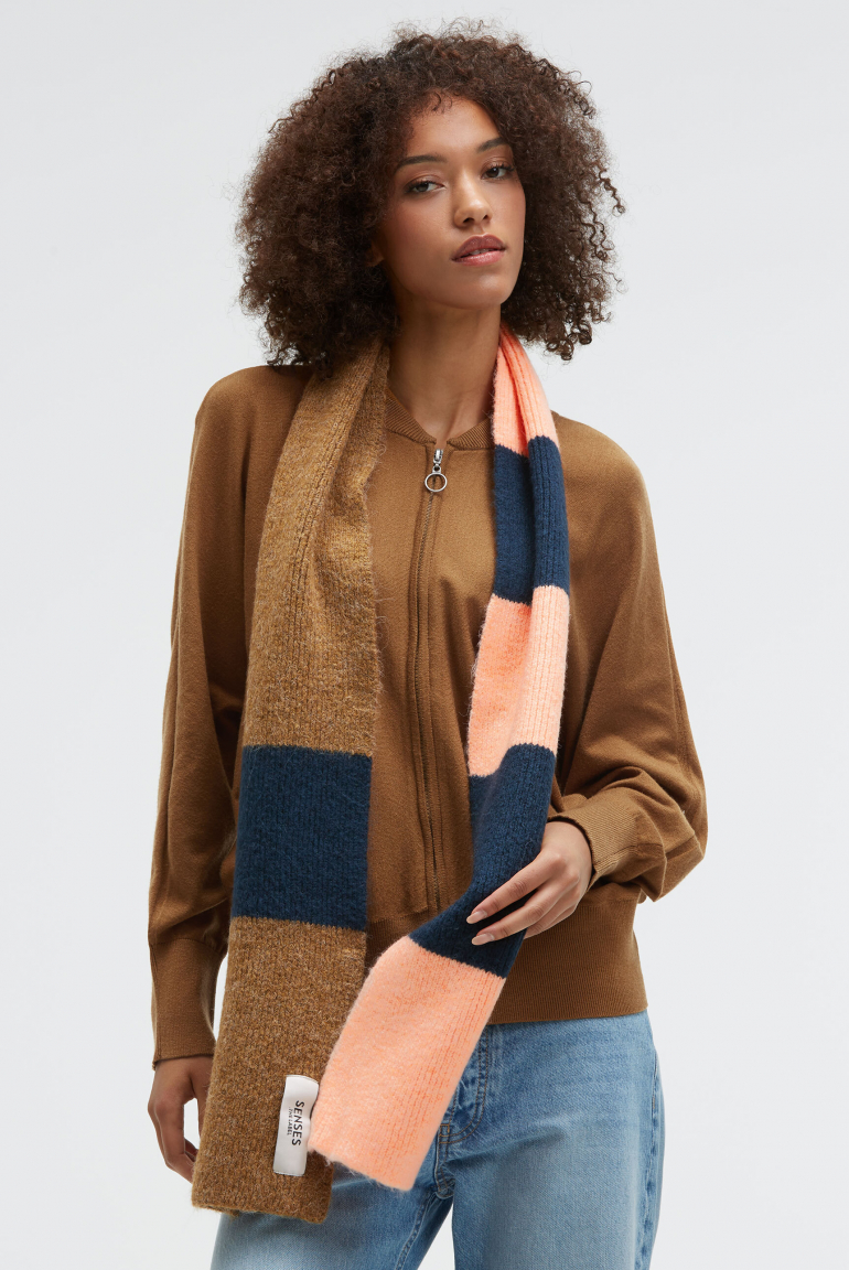 Strickschal A:LM mit Colour-Blocking blue navy / light cognac