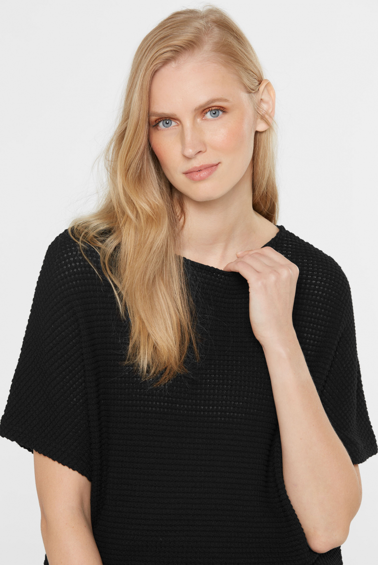 Strukturiertes Kurzarm-Shirt KAR:LA Loose Knit black