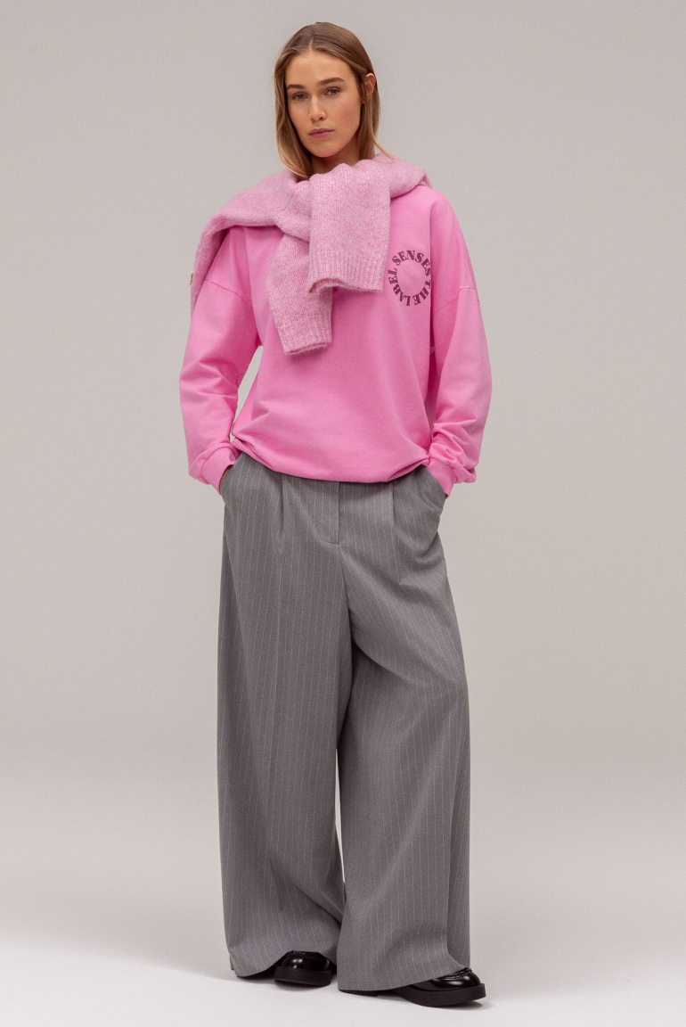 Sweatshirt SMIL:LA mit Vintage-Waschung und Backprint