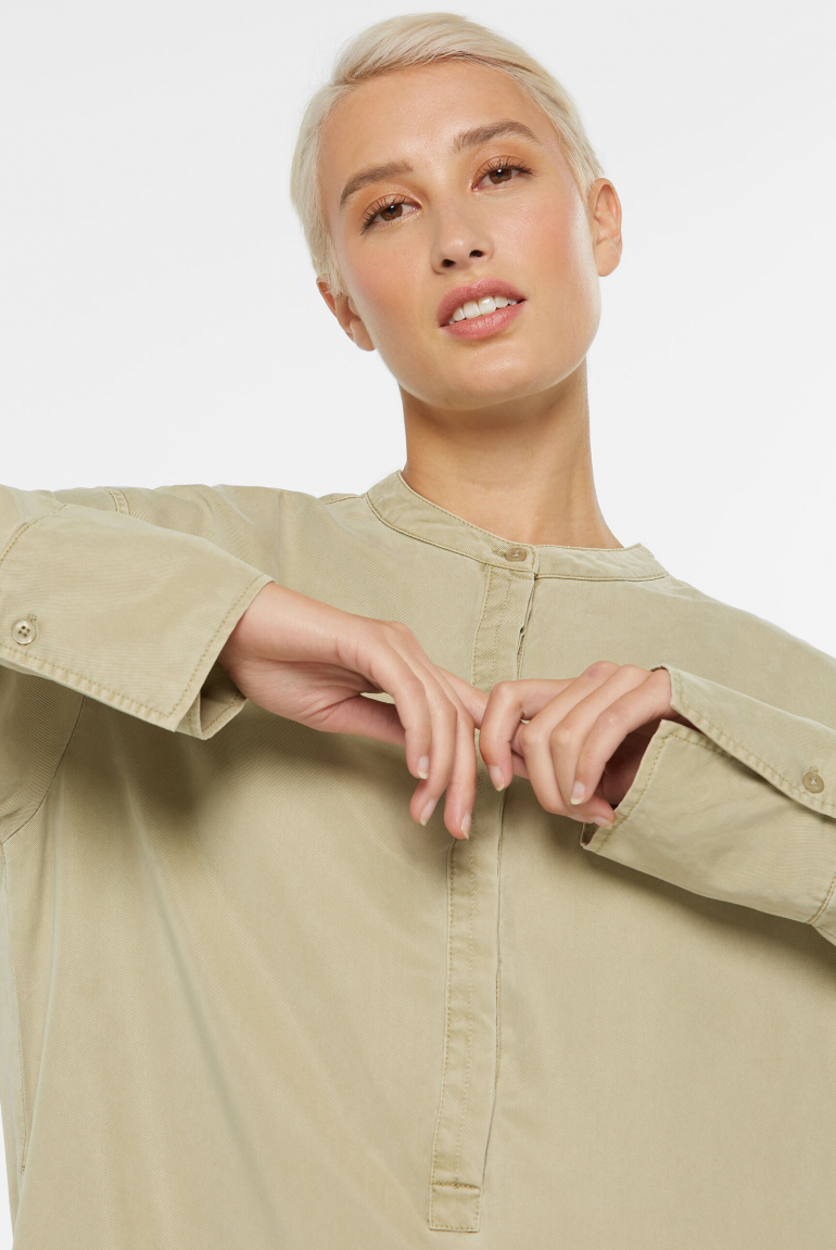 Blusenkleid FO:RM aus Lyocell mit verdeckter Knopfleiste