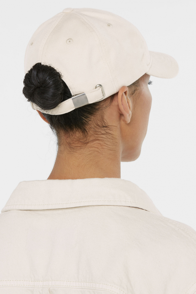 Cap CHR:IS mit Stickerei