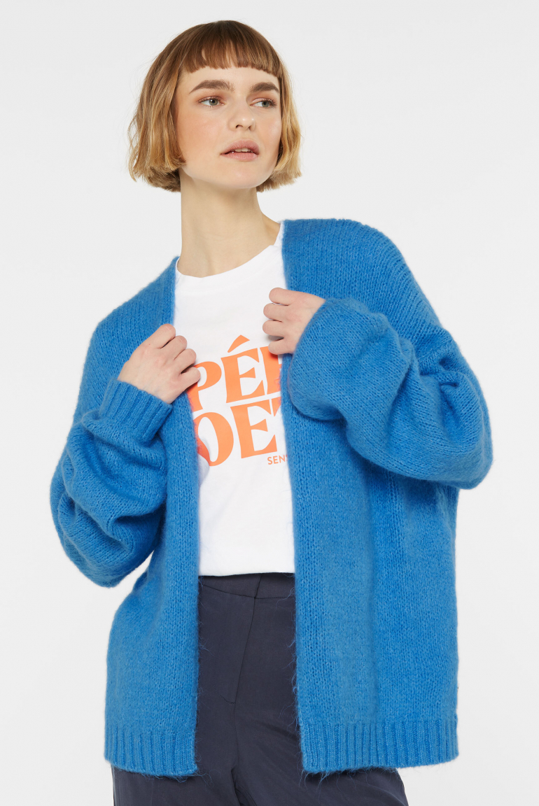 Flauschiger, offener Kurz-Cardigan KH:EA