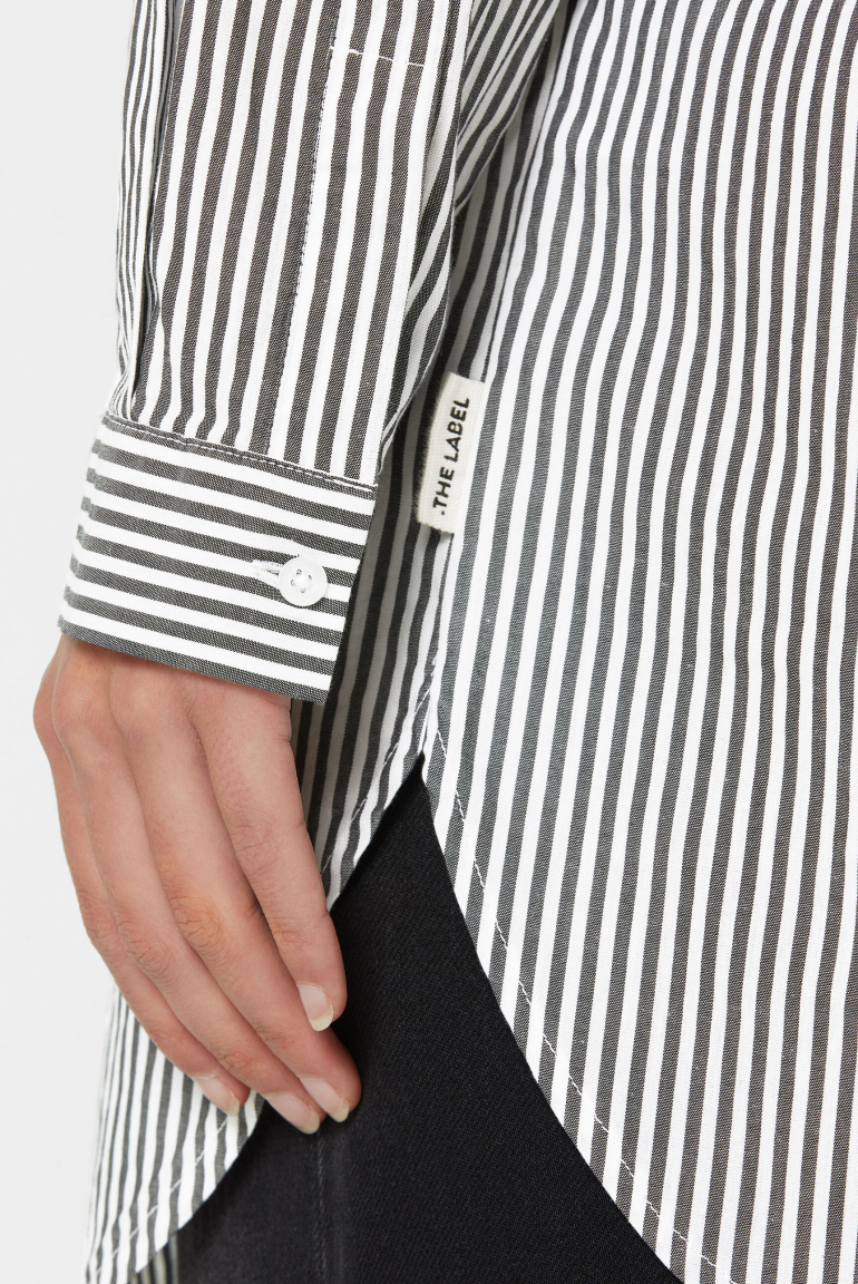 Gestreifte Oversized Hemdbluse BLOS:SOM