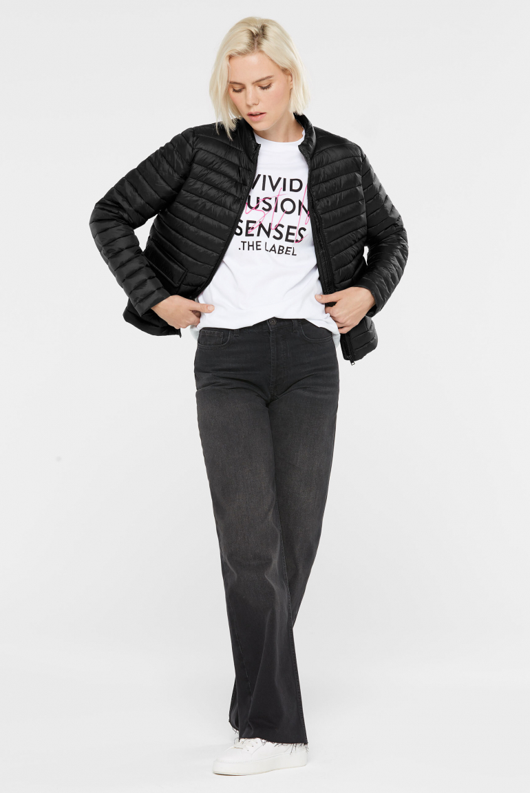 Leichte Steppjacke OVI:NE mit aufgesetzten Klappentaschen