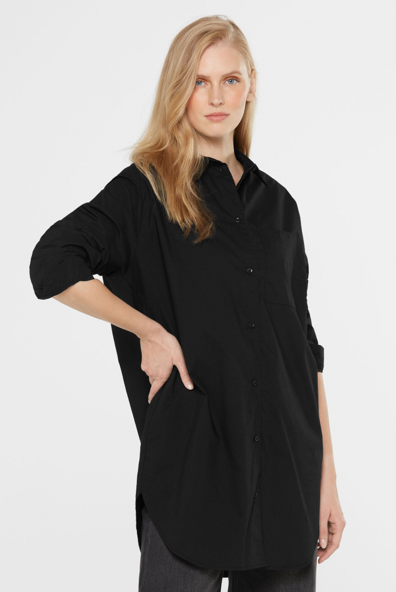 Oversized Hemdbluse BLOS:SOM aus Popeline