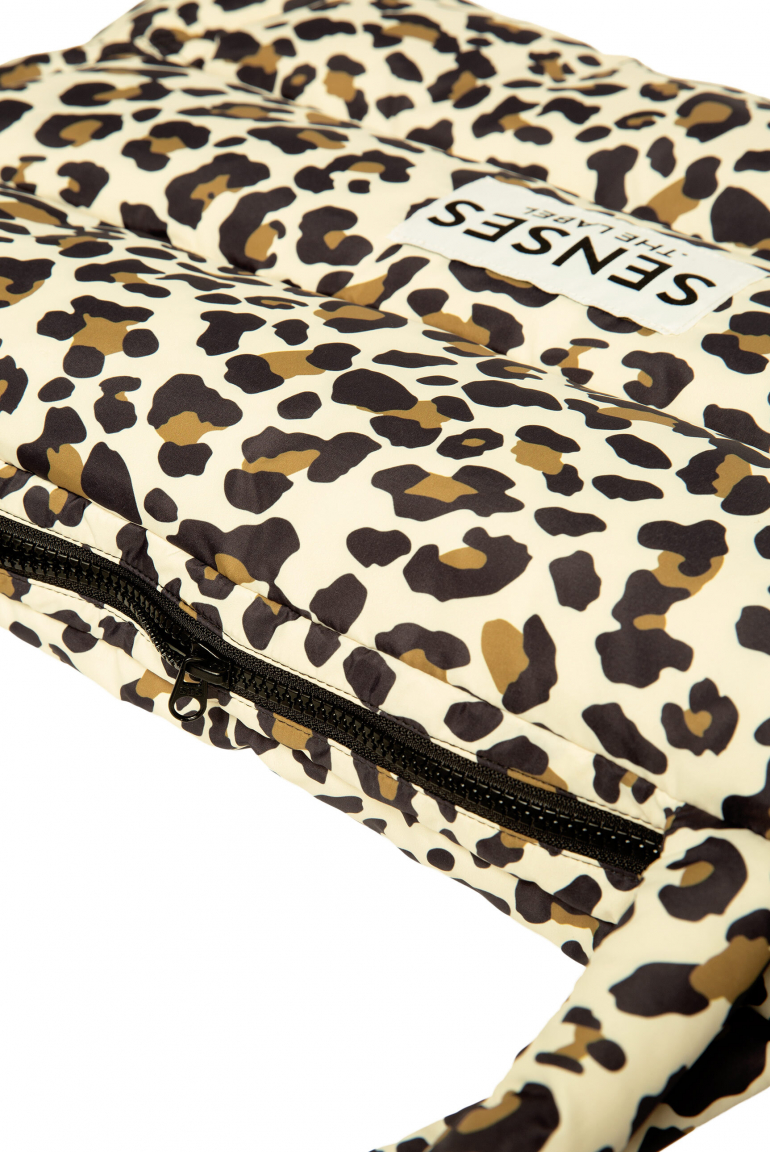 Puffer Weekender Bag AMO:RA