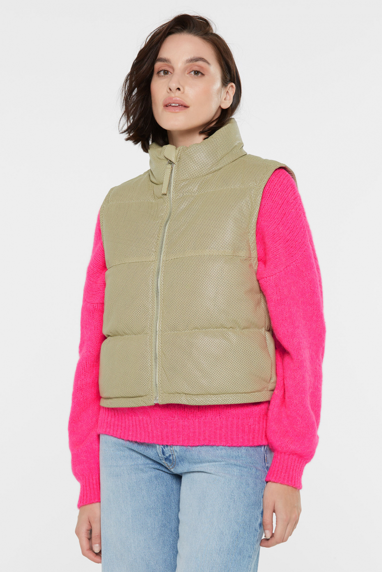 Steppweste OTTA:WA aus perforiertem Leder