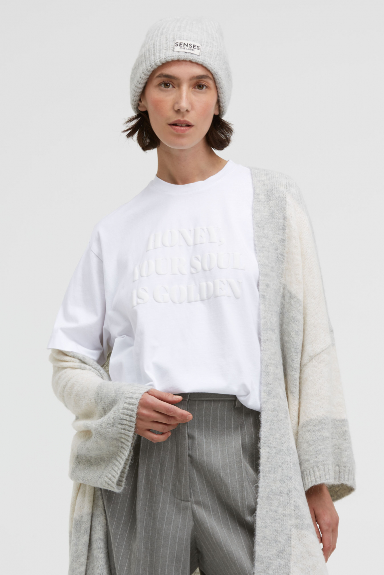 T-Shirt TE:CLA Oversized mit Wording Print