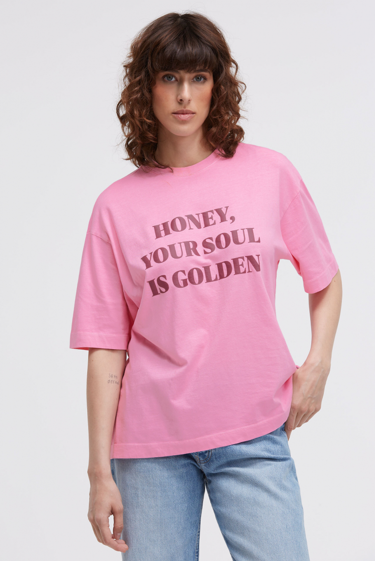 T-Shirt TE:CLA Oversized mit Wording Print
