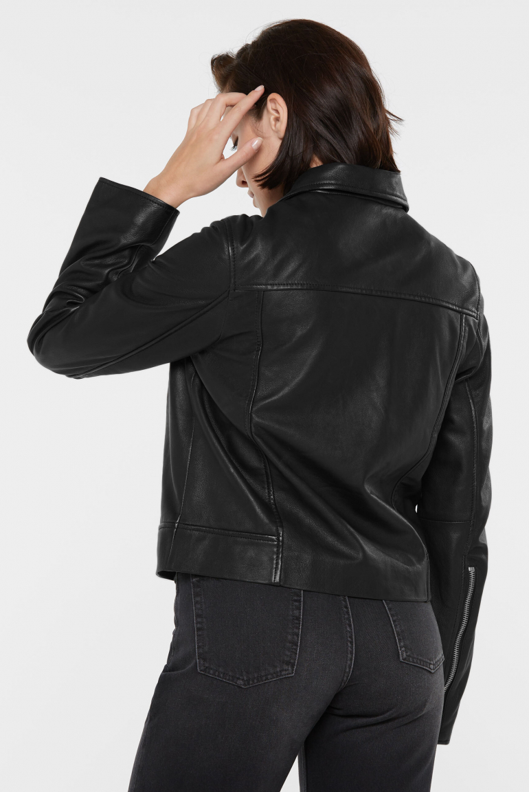 Lederjacke ODI:NE im Biker-Stil