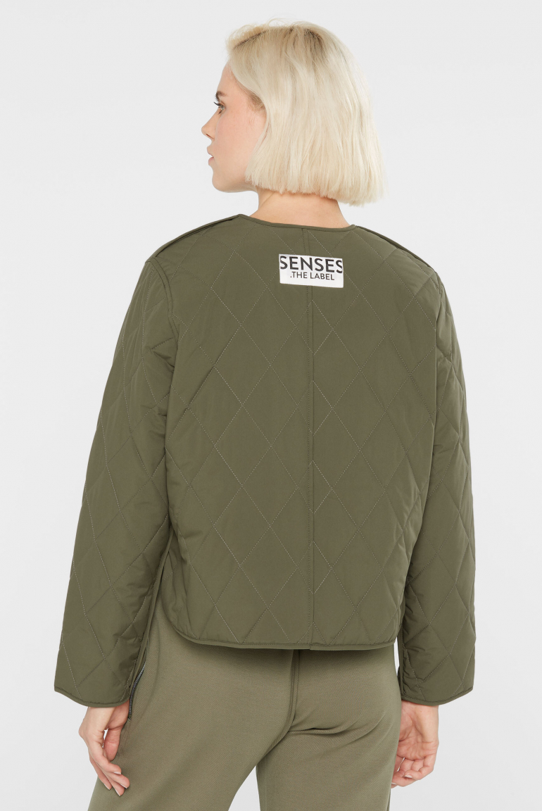 Leichte Steppjacke OLI:VIE mit Knopfleiste