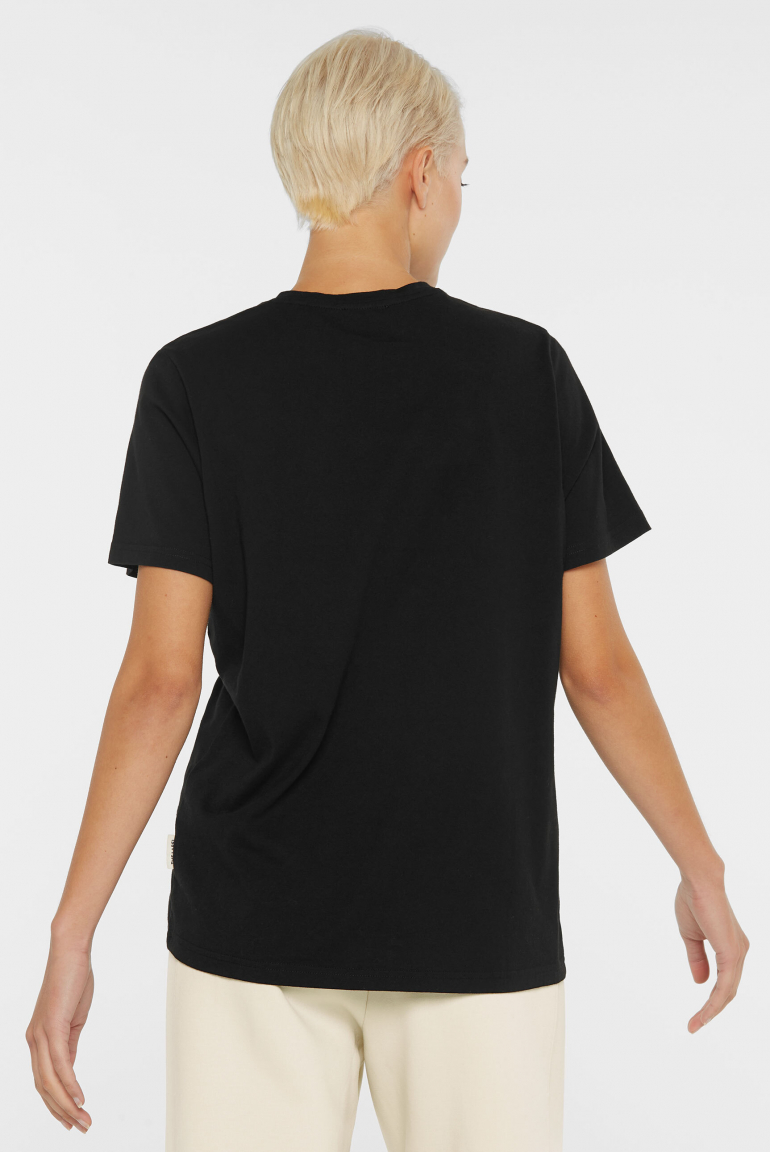 T-Shirt TU:LIP mit dezentem Label Print