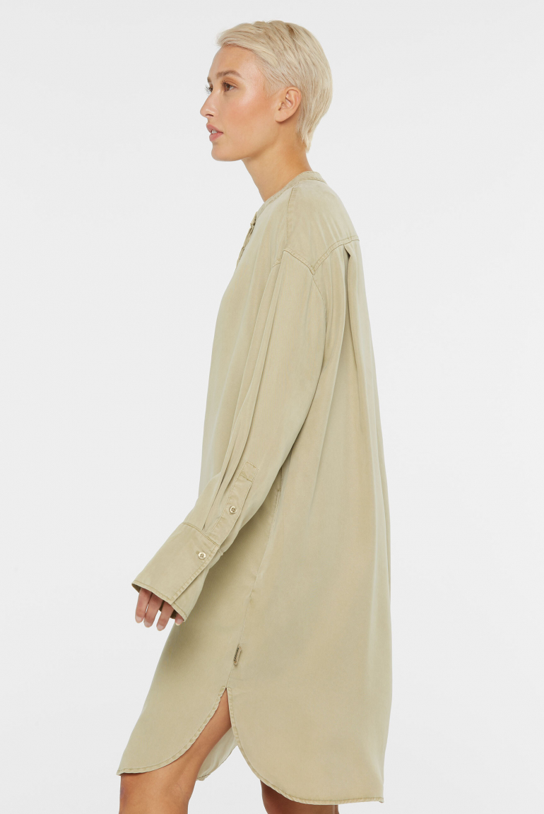 Blusenkleid FO:RM aus Lyocell mit verdeckter Knopfleiste