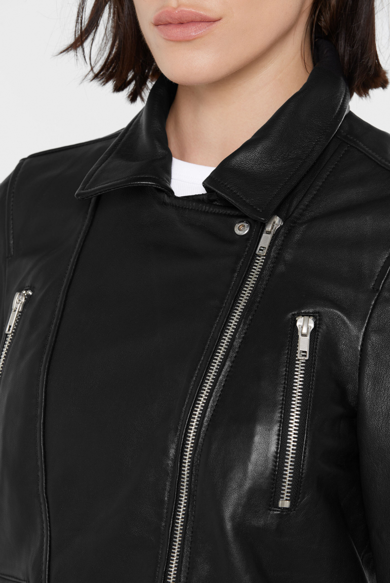 Lederjacke ODI:NE im Biker-Stil