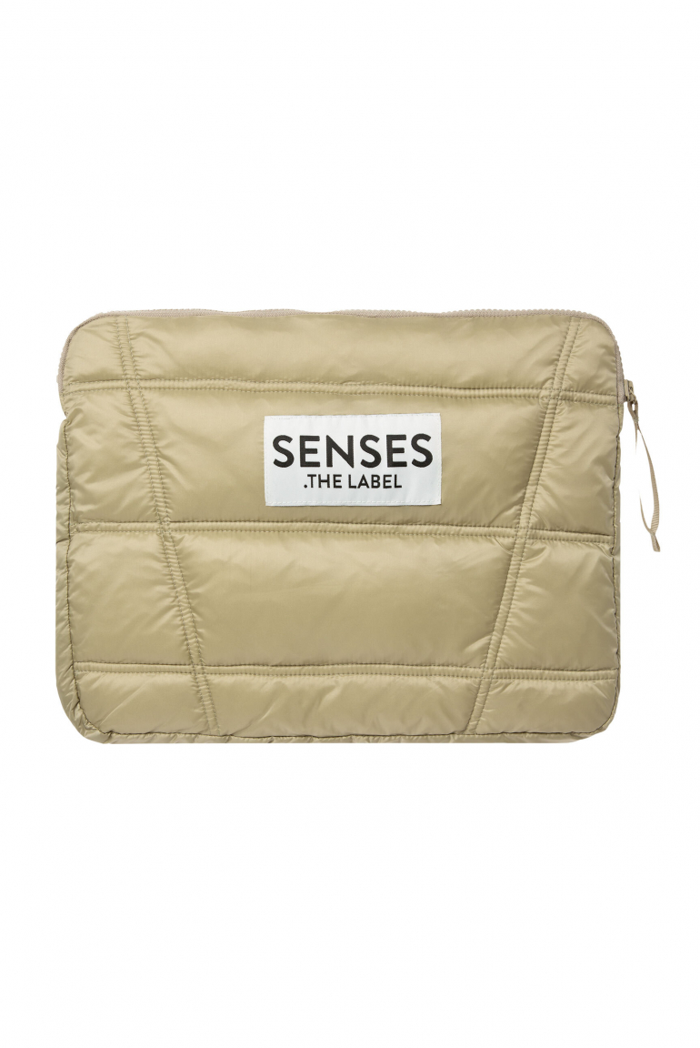 Puffer Tablet Case AM:AL