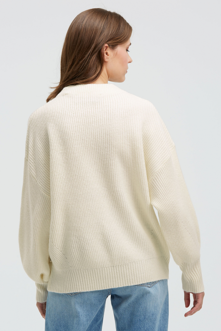 Pullover KAR:MA mit Rippstrickmuster und Ballonärmeln