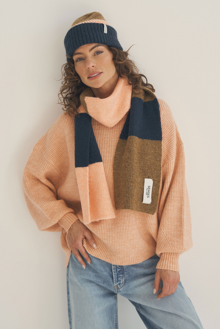 Strickschal A:LM mit Colour-Blocking