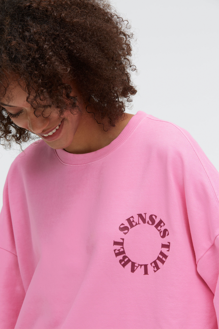 Sweatshirt SMIL:LA mit Vintage-Waschung und Backprint