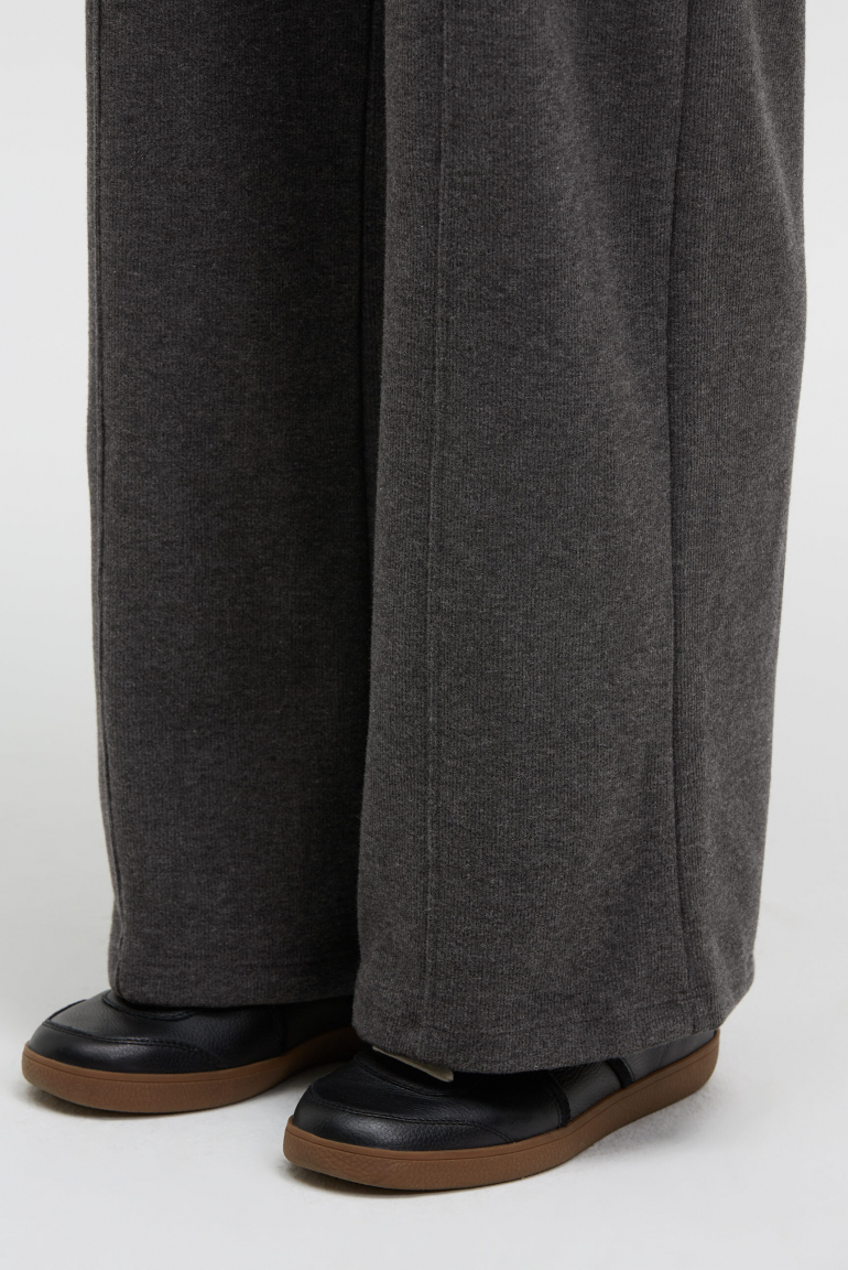 Wide Leg Pants POLA:RIS aus Jersey-Rippstrick