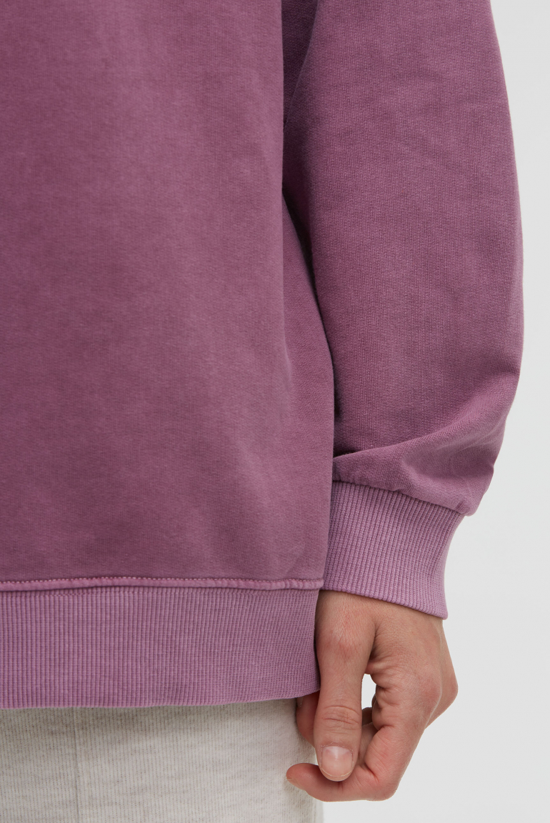 Sweatshirt SMIL:LA mit Vintage-Waschung und Backprint