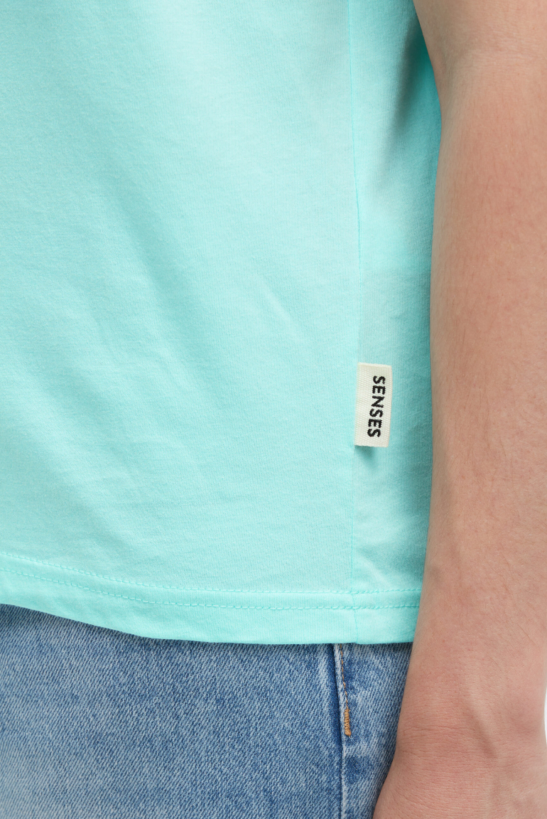 T-Shirt TU:LIP mit dezentem Label Print