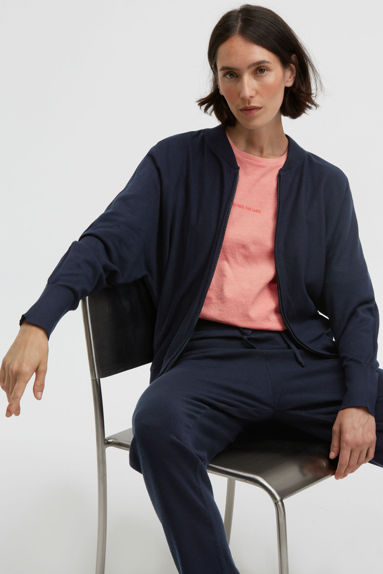 Cardigan KO:MET aus Feinstrick mit Zipper